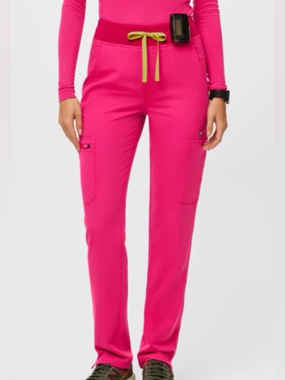 FIGS High Waisted Zamora with Yoga Waistband - Hot pink